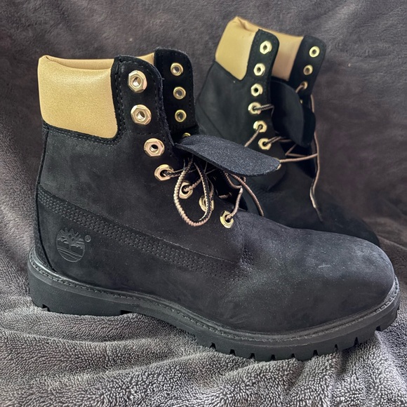 Timberland Other - Timberland 6 inch Primaloft Boots